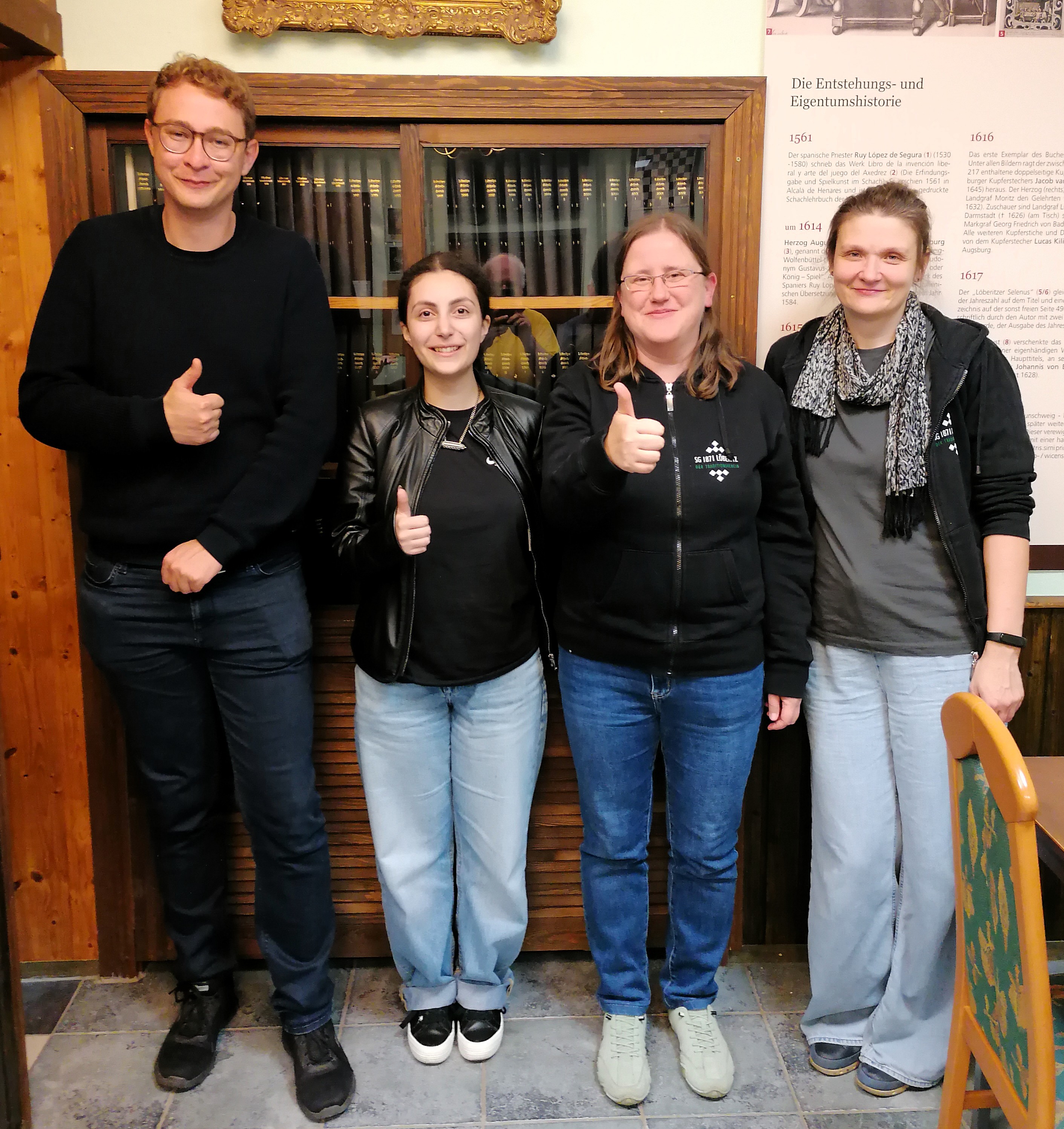 Siegerehrung: Constantin, Agnesa, Ilze, Laura Siegerehrung: Constantin, Agnesa, Ilze, Laura